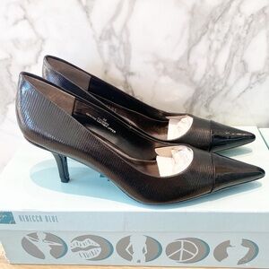 𝅺BNIB Gorgeous heels from Town Shoes - black or grey